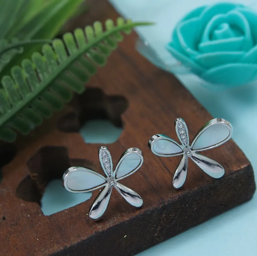 Korean Gold/Silver/Rosegold Plated Butterfly Shaped Stud Earring