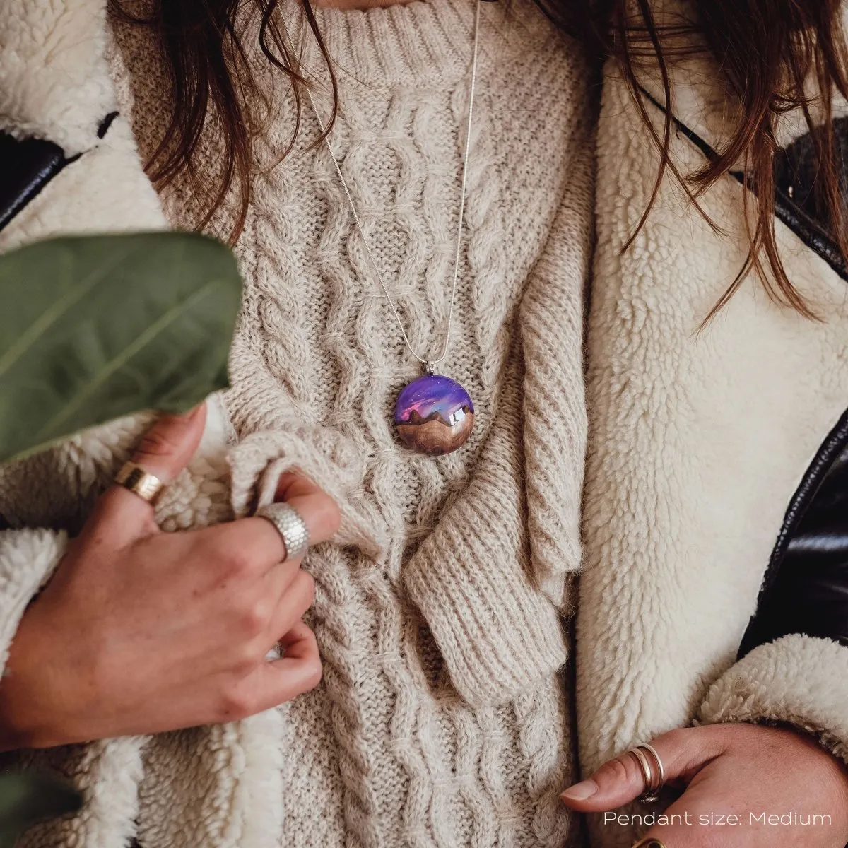 Purple Haze | opal pendant [round]