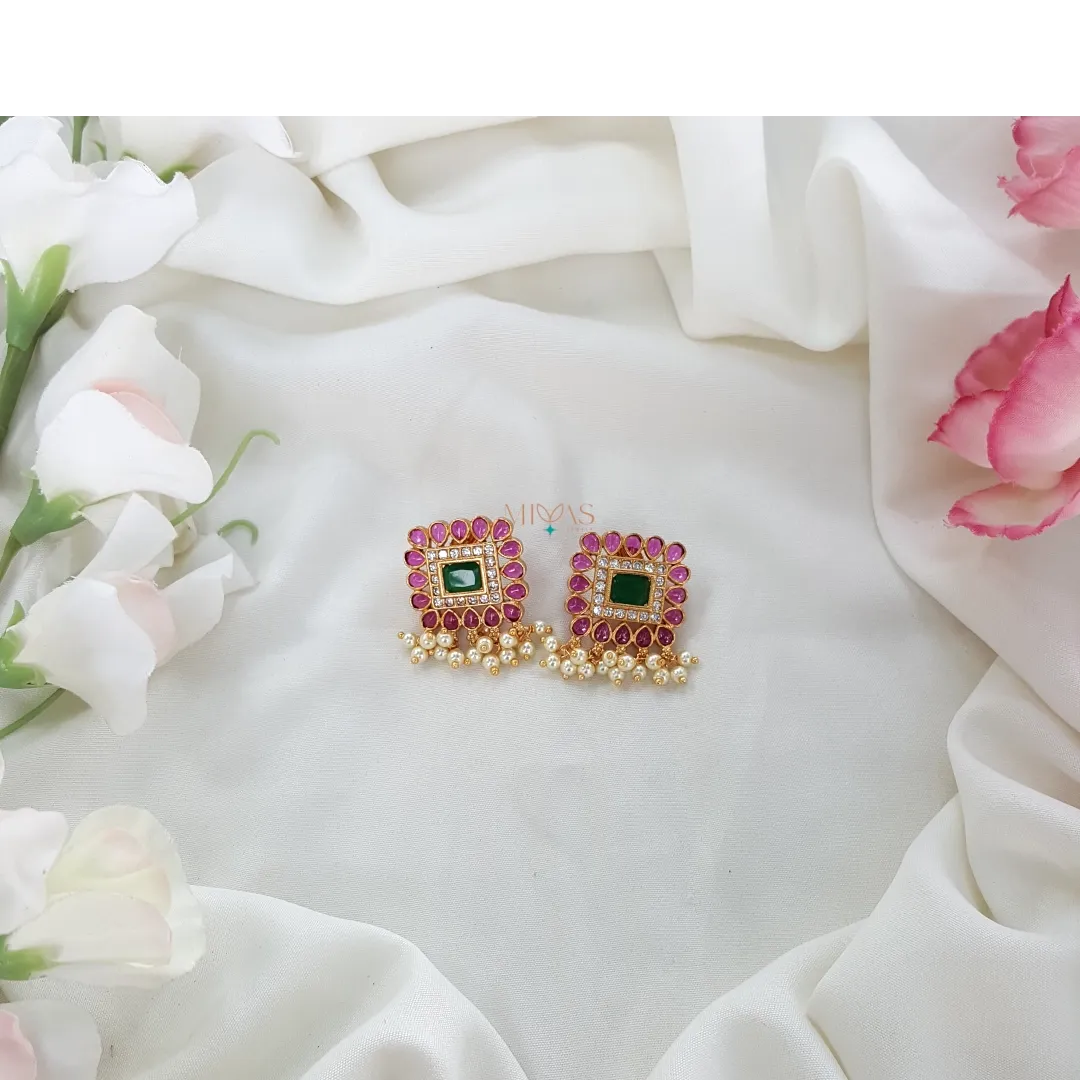 Sangavi - Square Earring