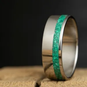 Titanium ring with Malachite